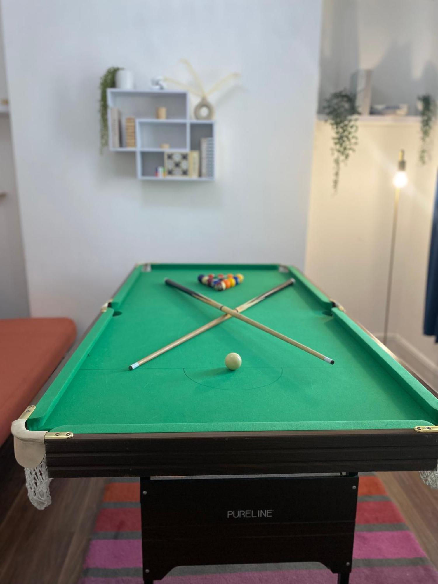 Modern Townhouse-Free Parking-Games Room-Fast W-Ifi Manchester Exterior photo